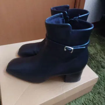 인스타그래머 디자인 숏부츠