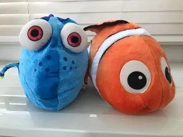 디즈니 팬 니모 & 도리의 봉제 인형 2개 세트
