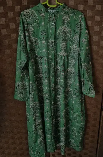 Sandy 꽃무늬 프린트 원피스 이번 시즌