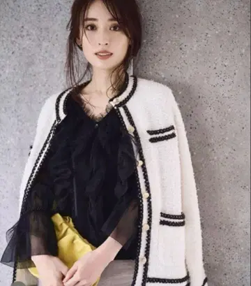 아푸와이저 리셰 샤기 트위드 가디건 사이즈 2