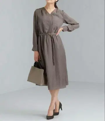 그린 레이블 릴랙싱 벨트 포함 원피스 38 M 상당