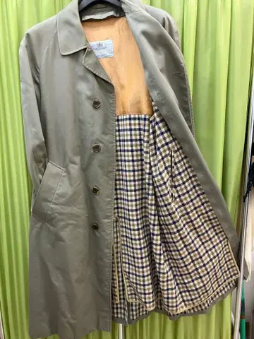 새상품급 영국제 Aquascutum 스텐카라 코트 라이너 포함