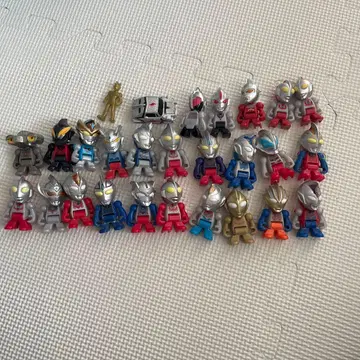 빗쿠라타마고 울트라맨