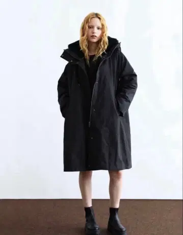 [ WCJ ] 에코 퍼 라이너 부착 발수 코트 블랙