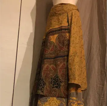 리버서블 랩스커트