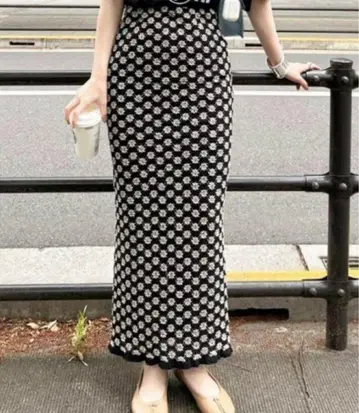 시너리 셔링 플라워 스커트 사이즈 38