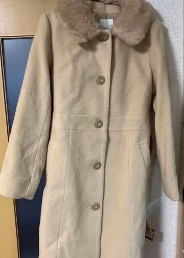 [인기] 베이지 퍼 롱 코트