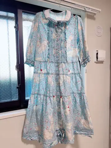 [ PINKHOUSE ] 장미 정원 토끼 패턴 2025