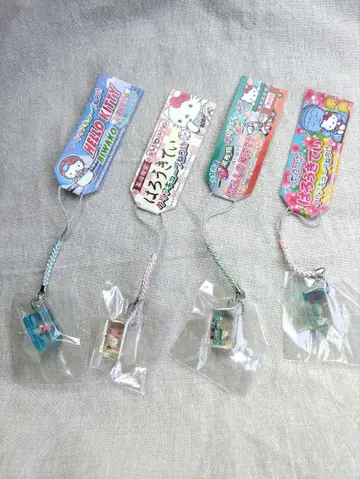 헬로키티 클리어 큐브 4개 세트