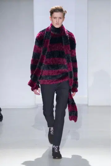 존 로렌스 설리번 보더 니트