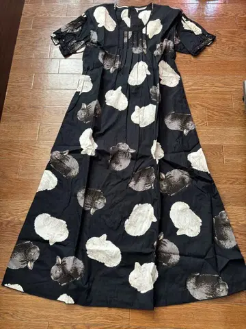 푹신푹신 화이트 블랙 토끼 원더풀 월드