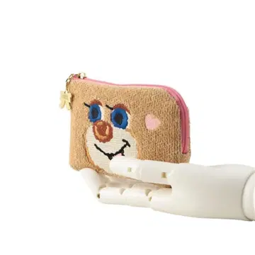 [ 미사용 새상품 ] 러브러리 바이 페이 도업 테디 걸 L자 파우치