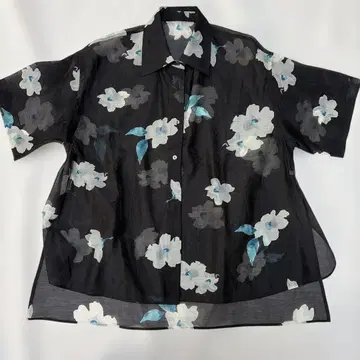 뷰티앤유스 꽃무늬 반팔 셔츠 블랙 프리 사이즈