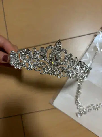 티아라 목걸이 귀찌 헤어핀 세트