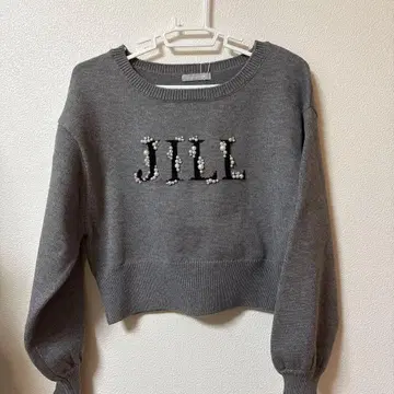 JILL by JILL STUART 로고 자카드 비쥬 니트