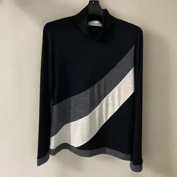 새상품 앙제 니트 터틀넥 상의