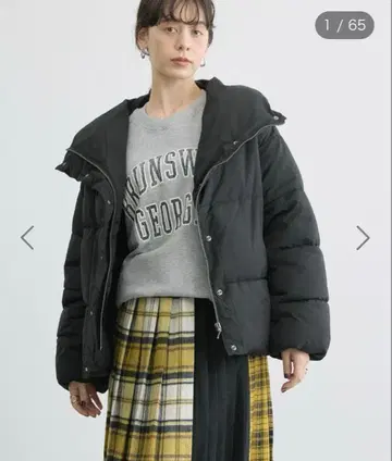 후드 부착 블랙 다운 자켓 아메리칸 홀릭 M 사이즈