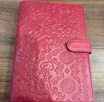 [ 미사용 새상품 ] 행복의 꽃 SNOOPY 약 수첩 케이스 고급 소가죽