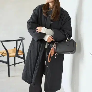 충전솜 스톨 포함 노카라 코트