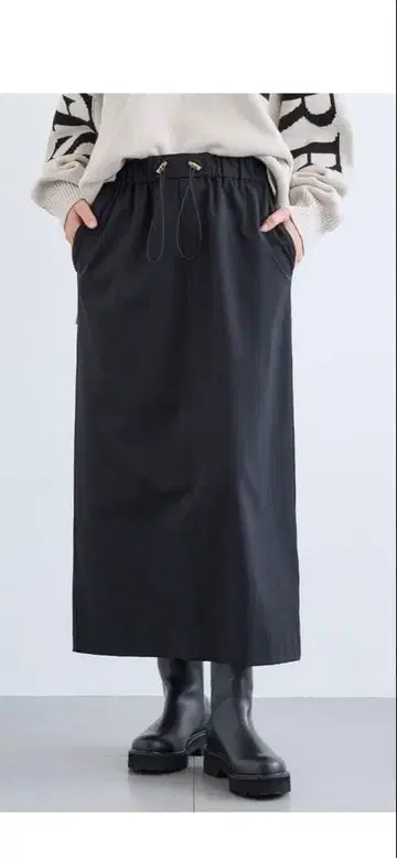 밴야드 스톰 하이텐션 스커트 새상품 M 사이즈
