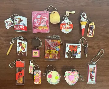 가챠 미니어처 식품계 빨간색 계열