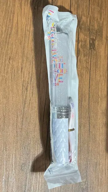 Four Seasons LIVE 응원봉 에이스테