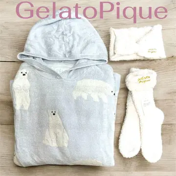 젤라또피케 1 플리스 가운 2 삭스 3 헤어밴드