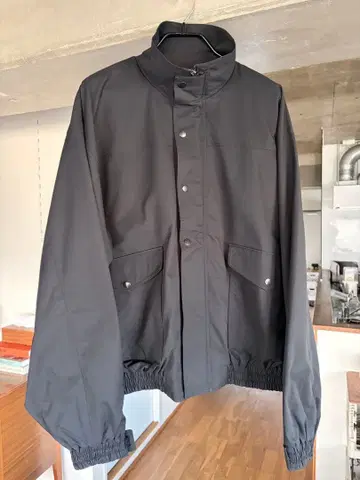 WILLY CHAVARRIA 라이트 웨이트 플라이트 자켓