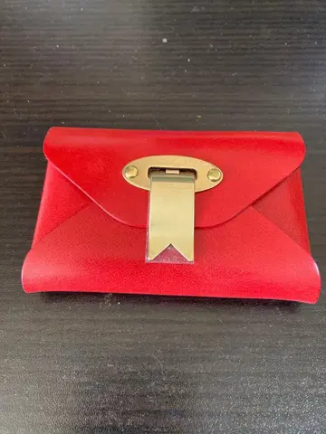 새상품 일본제 clife 가죽 명함지갑 리본 모티브 빨간색