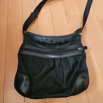 PHILIPPE 블랙 숄더백