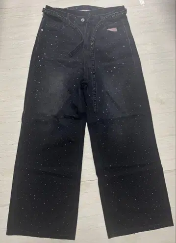 미사용 스터드 장식 블랙 데님 팬츠 사이즈 XL