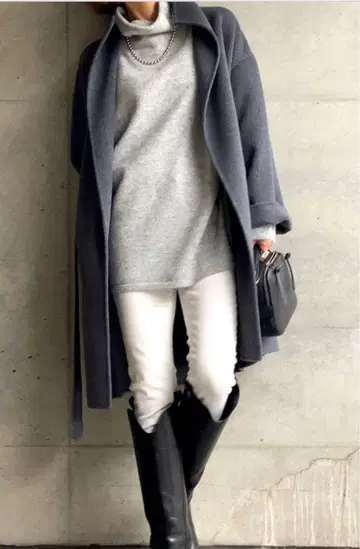 키쿠치 쿄코 씨 K.K closet 터틀 니트