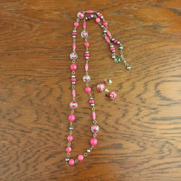 핑크 비즈 롱 목걸이와 귀걸이 세트