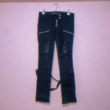 SERVICE 블랙 스키니 데님 지퍼 포켓 부착