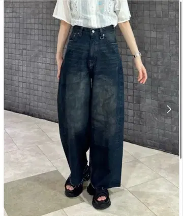 JEANASIS 그런지 커브 데님 미사용 새상품