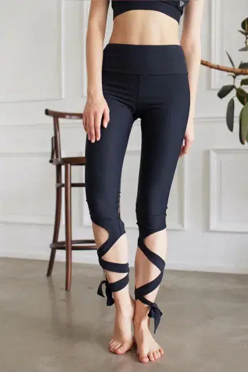 IRAL_FIT 사이드 리본 레깅스 블랙 S