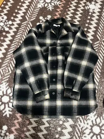 체크 무늬 캐주얼 셔츠 자켓