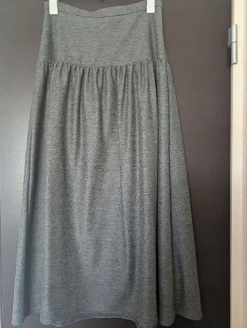 로이스크레용 LIFE WITH FLOWERS 플레어 스커트