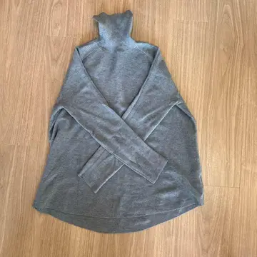 cee 블루 터틀넥 스웨터 긴팔