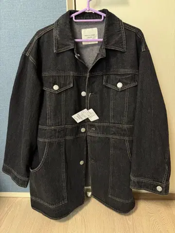 택 포함 새상품 FREAK'SSTORE A라인 실루엣 데님 자켓