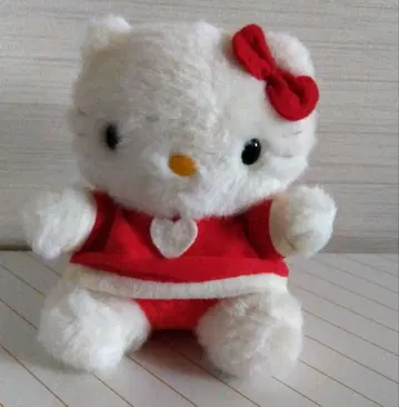 헬로키티 봉제 인형 빨간색