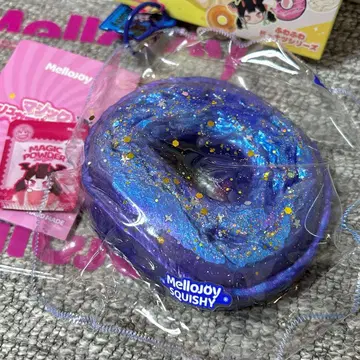 mellojoy 도넛 블랙홀
