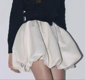 THE TOE VENICE BALLOON SKIRT