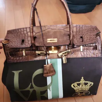 LOVP 크로커다일풍 핸드백