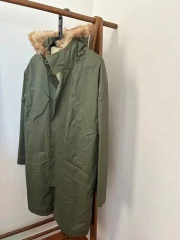 APC 모즈 코트 36 올리브색