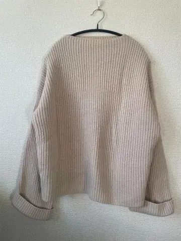 시착만 한 상품 어반 리서치 베이지 니트 F