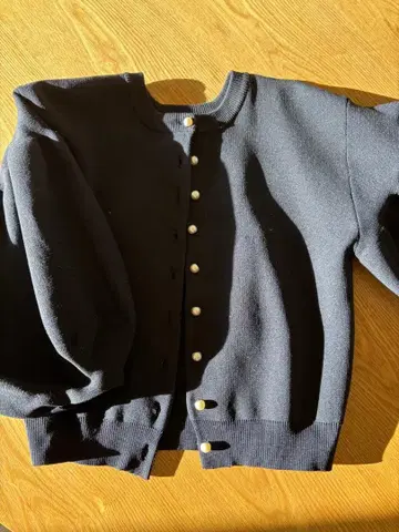 퍼프 슬리브 가디건