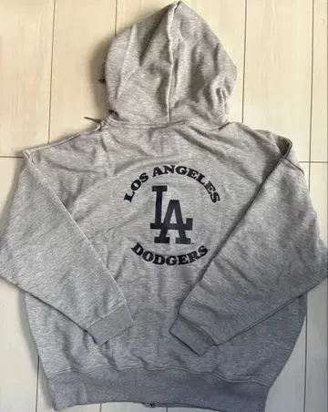 새상품 L 사이즈 MLB 다저스 풀 집업 후드티 그레이