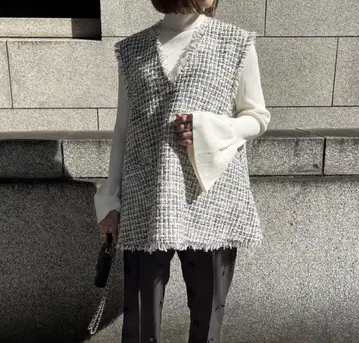 heve 헤이브 트위드 베스트 화이트 베스트 프린지 V넥