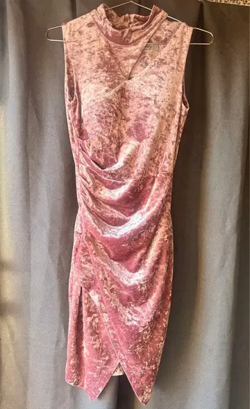 Andy 벨벳 타이트 드레스 핑크 계열